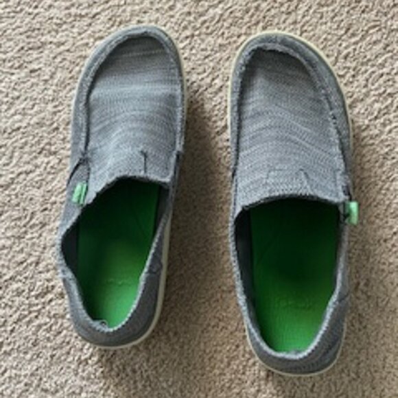 Men's House Shoes Brand: Sanuk Size: 10.5  Color Gray - Picture 2 of 5